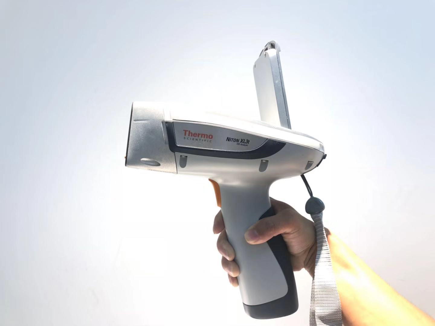 2016年尼通高端xl3t礦石機器